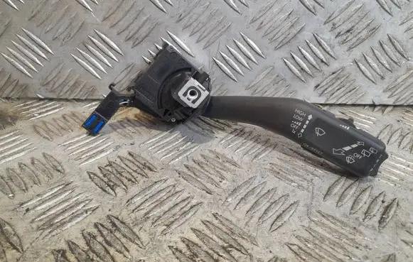 Volkswagen Touran I Wiper control stalk 1K0953519J