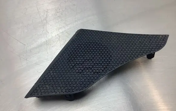 KIA EV6 Side speaker trim/cover 84726CV100