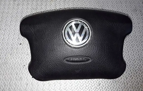 Volkswagen PASSAT B5 Steering wheel airbag 3B0880201AE
