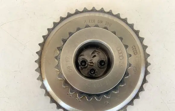 Audi Q7 4M Timing chain sprocket 06E109077N 06E109289