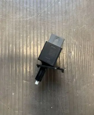 Hyundai Santa Fe Brake pedal sensor switch 9381335800