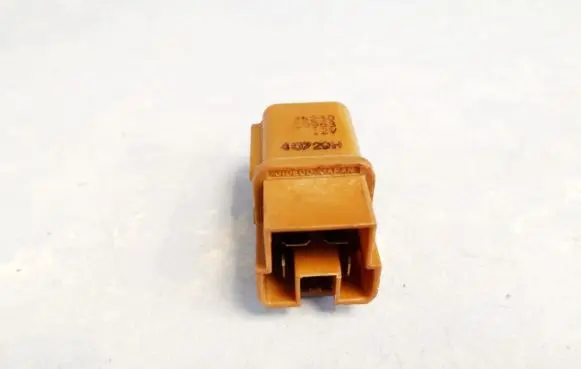 Nissan Almera N16 Other relay 25230c9963