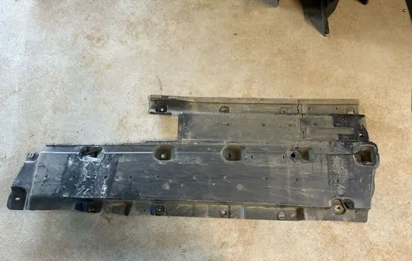 Nissan Juke II F16 Side bottom protection 