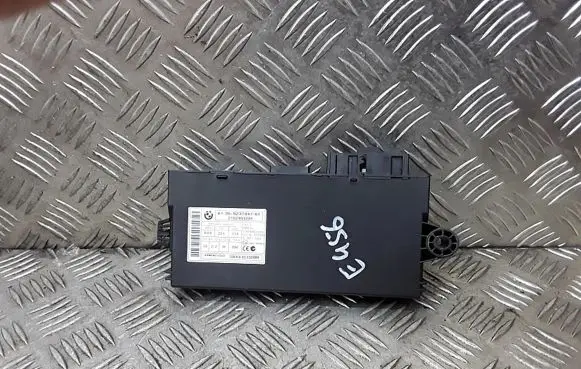 BMW 1 E81 E87 Engine control unit/module 6135923704701