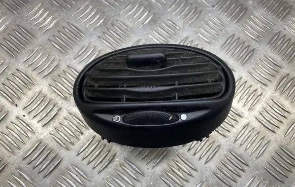 Ford Focus Dash center air vent grill 98AB19893AHW D1B1AR66ZA