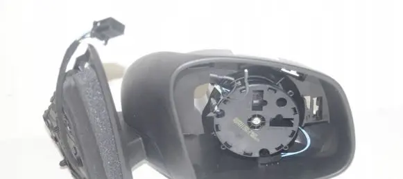 Front door electric wing mirror