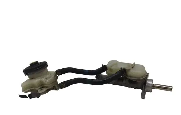 Honda Insight Master brake cylinder