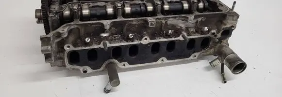 Toyota Verso Engine head 