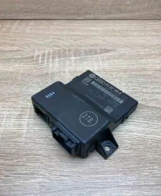 Audi A6 S6 C6 4F Gateway control module 4F0907468M 4F0907468F