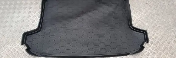 KIA Sportage Rubber trunk/boot mat liner F1122ADE00