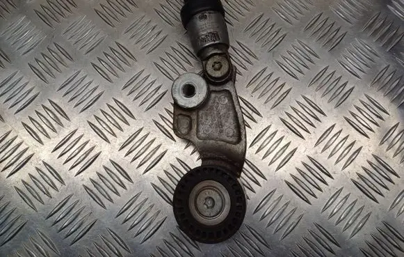 Mazda CX-5 Generator/alternator belt tensioner SH0115980 F57594803