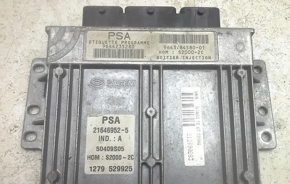 Citroen Xsara Picasso Engine control unit/module