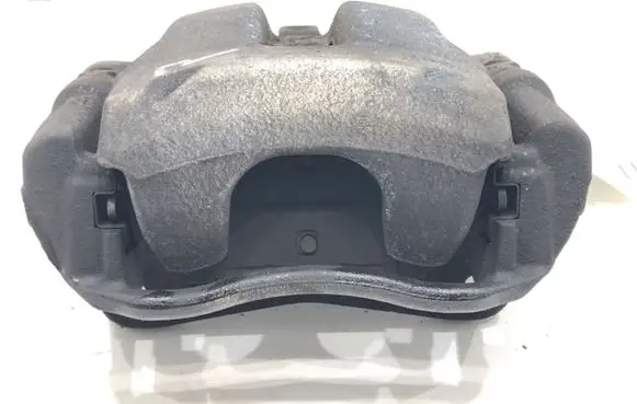 Toyota C-HR I Front brake caliper