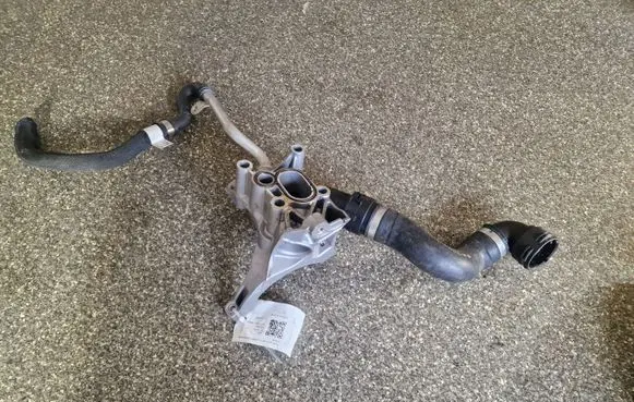 Audi A7 S7 4K8 Engine coolant pipe/hose