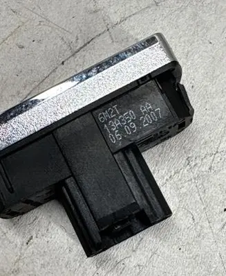Ford Mondeo MK IV Hazard light switch 6M2T13A350AA
