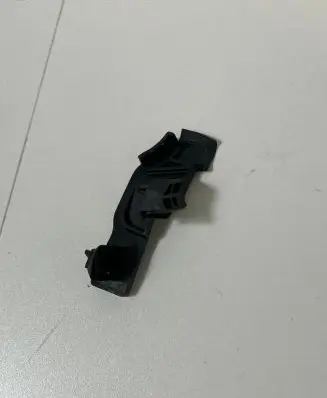 Toyota C-HR I Other rear door trim element 68198F4011
