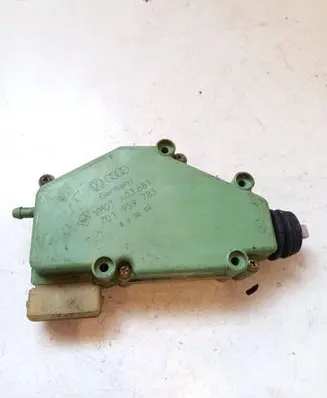 Volkswagen Transporter - Caravelle T4 Central locking motor 701959783 8J3002 403681