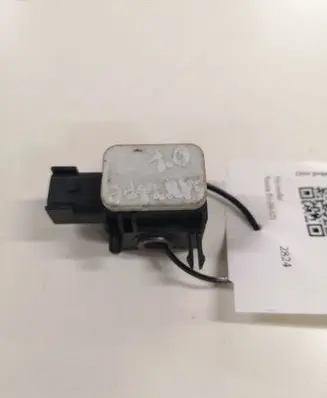 Hyundai Santa Fe Airbag deployment crash/impact sensor 959202B000