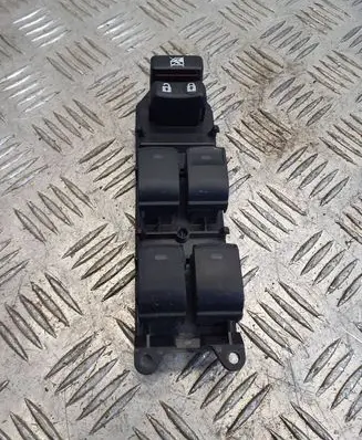 Toyota Prius (XW30) Electric window control switch 515220