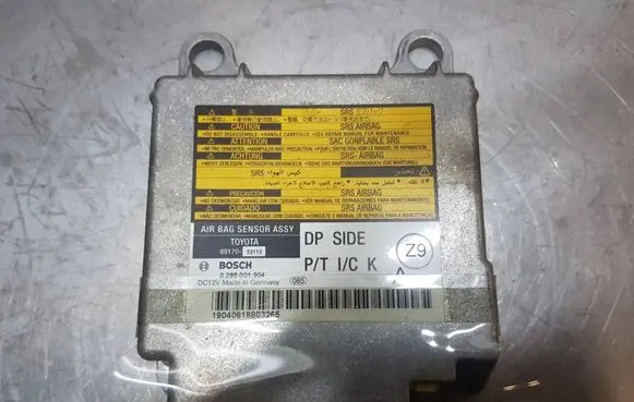 Lexus IS 220D-250-350 Airbag control unit/module 8917053110 0285001904