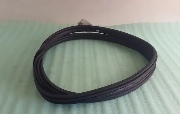 Mini Cooper Countryman F60 Rear door rubber seal (on body) 7390112