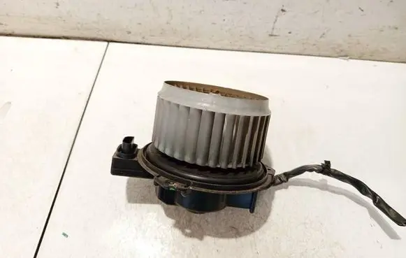 Nissan Pixo Heater fan/blower 2825009000