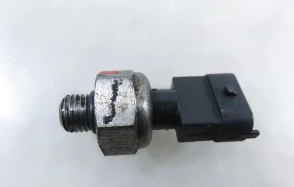 Opel Signum Fuel pressure sensor 24418424