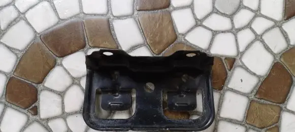 Honda Civic Tail light bulb cover holder