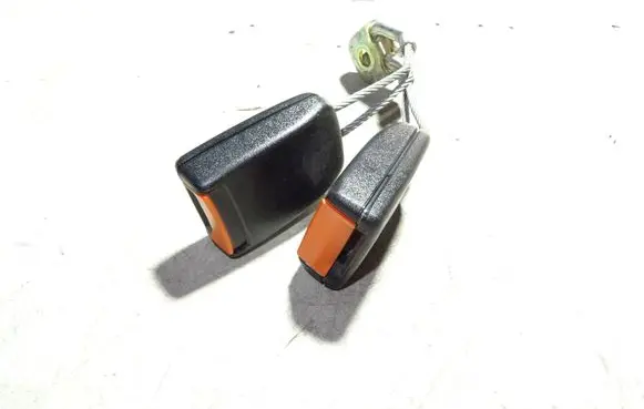Audi A8 S8 D2 4D Middle seatbelt buckle (rear) 4D0857739F