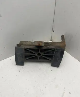 Mercedes-Benz S W140 Front bumper mounting bracket 1408800230