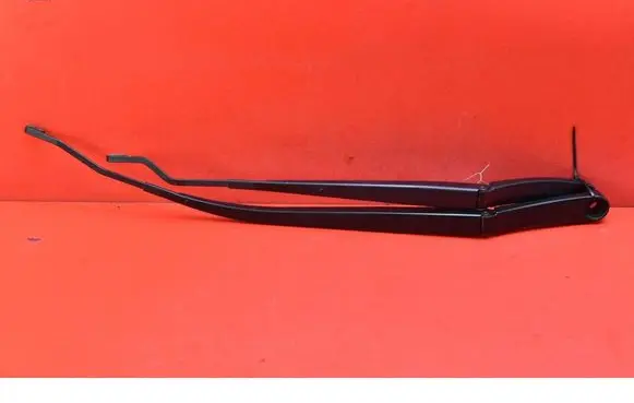 Hyundai ix35 Front wiper blade arm 