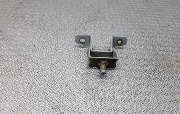 Hyundai Getz Tailgate/trunk/boot hinge