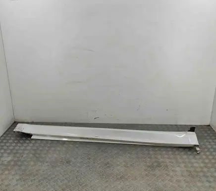 BMW X5 F15 Sill 8058508