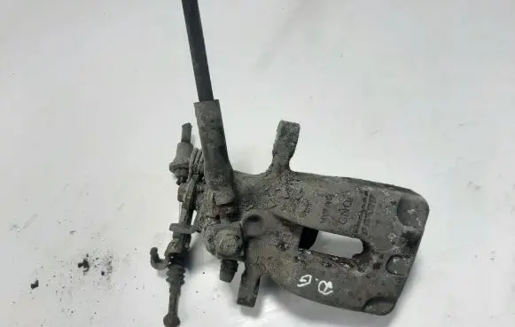 Skoda Octavia Mk3 (5E) Rear brake caliper
