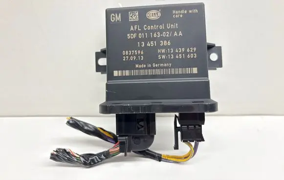 Opel Insignia A Light module LCM 5DF01116302 0837596 13451386