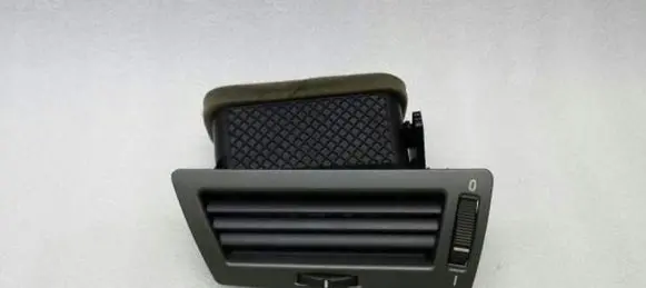 BMW 7 E65 E66 Dashboard side air vent grill/cover trim 6911241