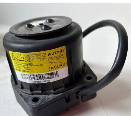Jaguar XF X250 Pedestrian airbag 608803200