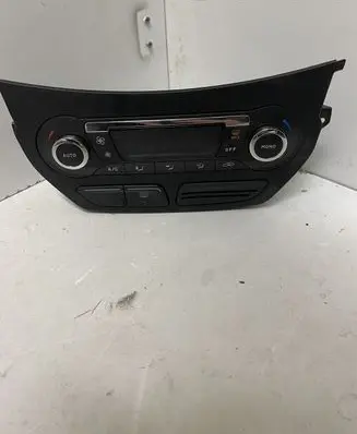 Ford C-MAX II Climate control unit AM5T18C12BJ