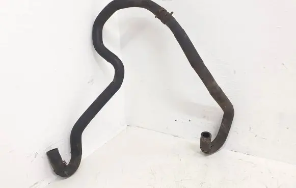Nissan Qashqai+2 Engine coolant pipe/hose