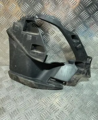 Ford Focus ST Fog light bracket JX7B-17E888