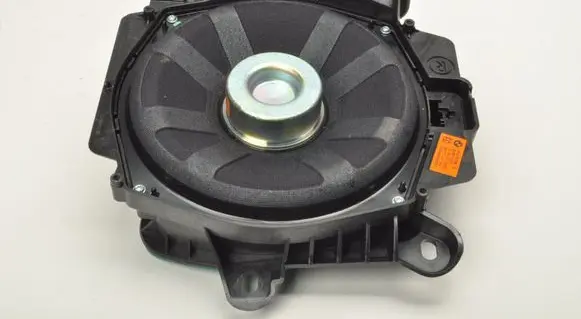 BMW 4 G22 G23 G24 G26 Subwoofer speaker 2622490