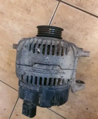 Mitsubishi Carisma Generator/alternator 0123315018 MD327551