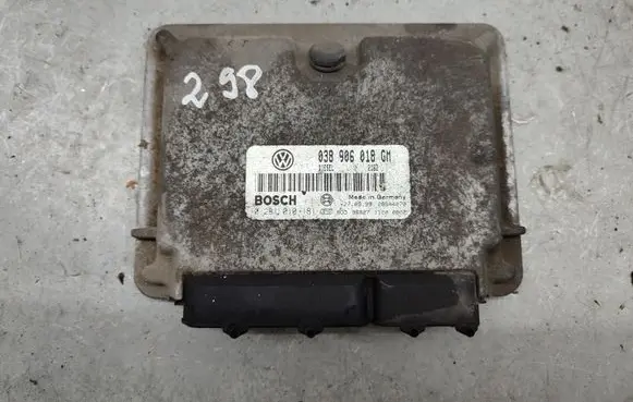 Skoda Octavia Mk1 (1U) Engine control unit/module 038906018GM