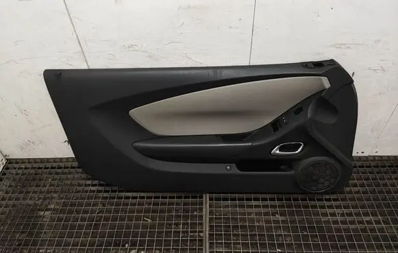Chevrolet Camaro Front door card panel trim 22808134