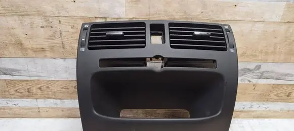 Dash center air vent grill