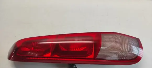 Nissan X-Trail T30 Rear/tail lights B46L