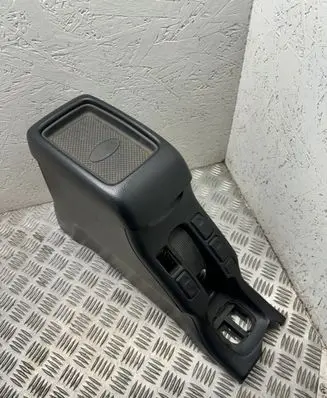 Land Rover Freelander Armrest FHM100330
