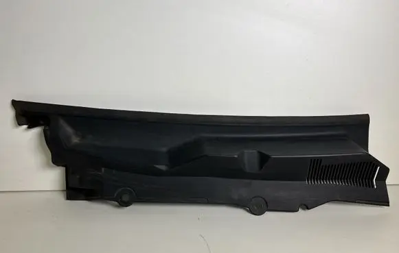 Ford Mustang V Wiper trim AR3363018A14A