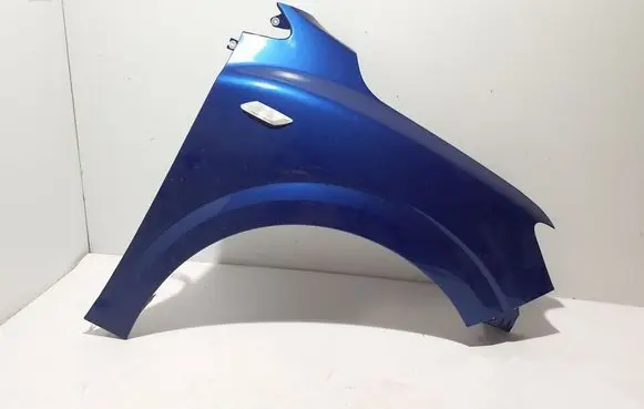 Dacia Sandero III Fender 631009535R