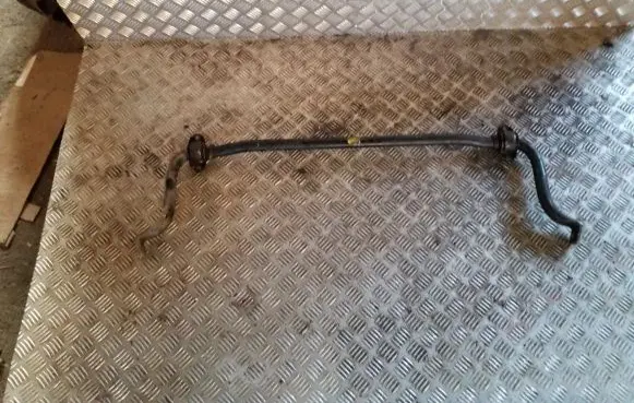 Volkswagen PASSAT B5 Front anti-roll bar/sway bar